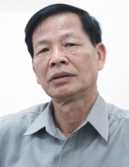 THANH TÙNG, 82 NĂM TRANG ĐỜI